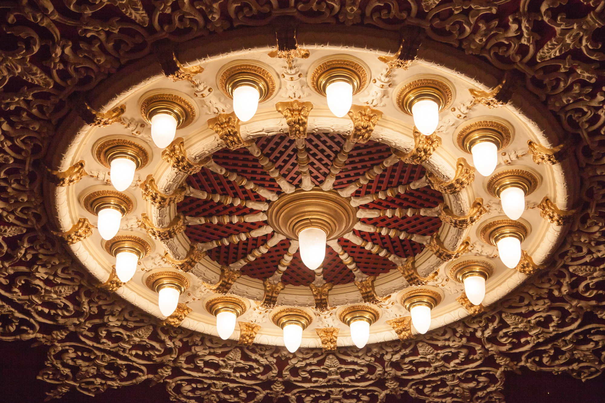 Teatro Chapí La Guía W La Guía Definitiva Encuentra lo que